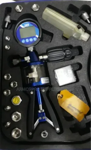 Wika Hydraulic/Pneumatic Pressure Calibration Hand Pump Kit