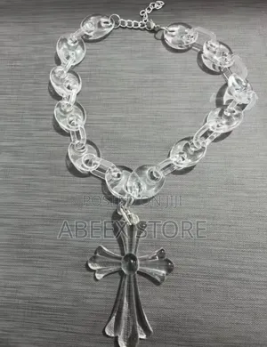 Stylish Silver Necklace