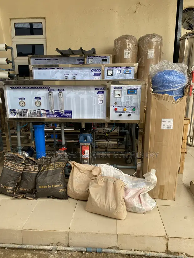 Reverse Osmosis Water Treatment Machine - 1