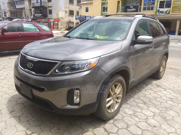 Kia Sorento 2015 SUV - 1