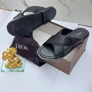 Zara Takalmi Na Maza Na Fata