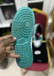 Gaskiyar Nike Mid Air Jordan 1 Sneakers - 2