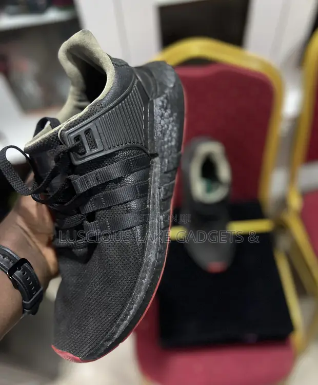 Gaskiyar Adidas EQT Bait Sneakers - 1