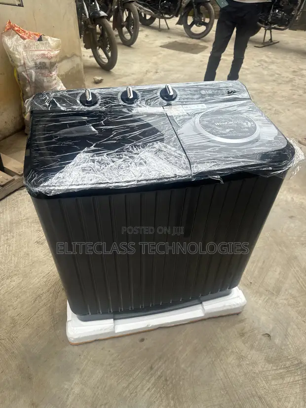 LG P800R3AGNC Twin Tub Washing Machine - Jet Black - 1