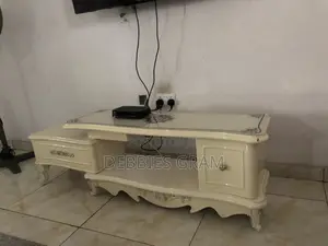 Home Interiors TV Console - Used