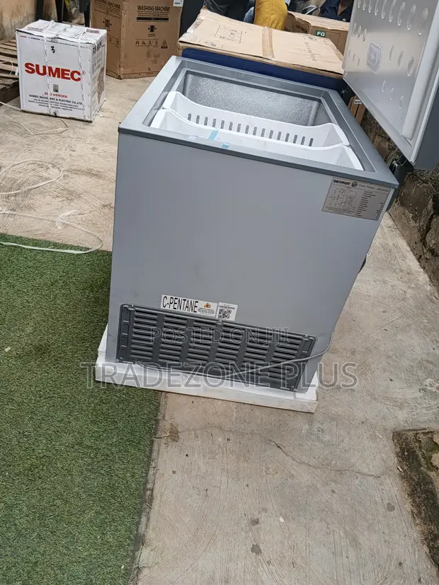 Skyrun 260L Chest Freezer BD-260A - Brand New - 1