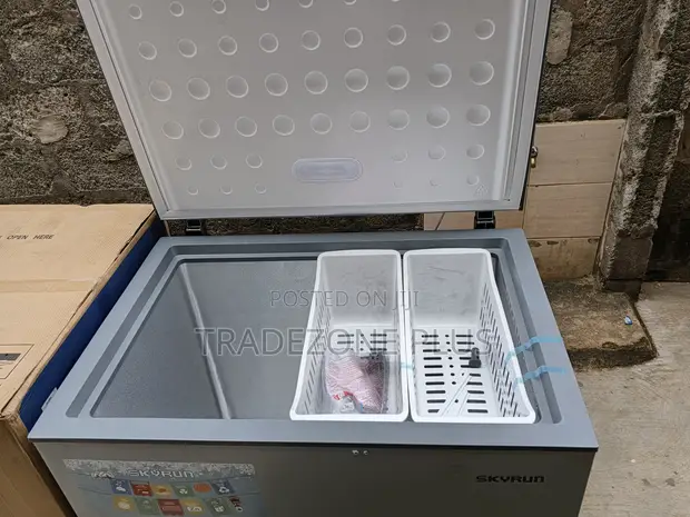 Skyrun BD-260A Chest Freezer - 260L Capacity - 1