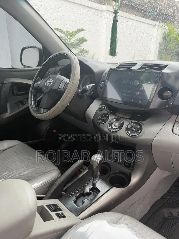 Toyota RAV4 2.5 Limited 2010 Black - 1