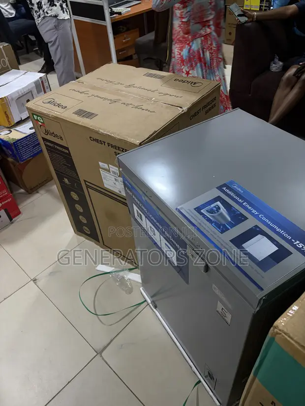 Midea 142L Chest Freezer - 1