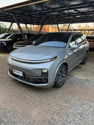 Li Auto L9 1.5 Hybrid AWD 2025 Ja