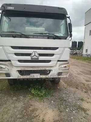 10 CBM Foreign Used XCMG Concrete Mixer