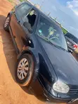 Volkswagen Golf 2004 Black - 2