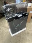 LG P800R3AGNC Jet Black Twin Tub Washing Machine - 2