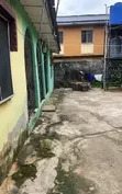 Gidan Filali Mai Cikakken Kayayyaki da Shago a Igando, Lagos - 2