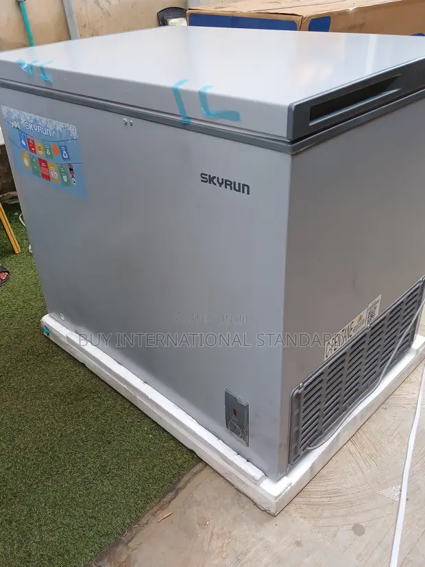 Skyrun 206L Chest Freezer BD-206A - 1