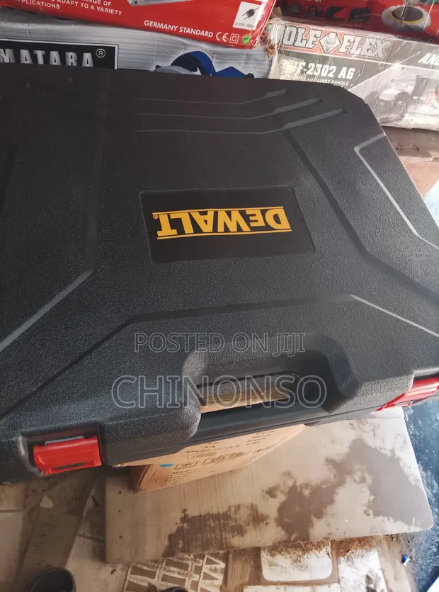 DeWalt 4-in-1 Combo Kit - 1