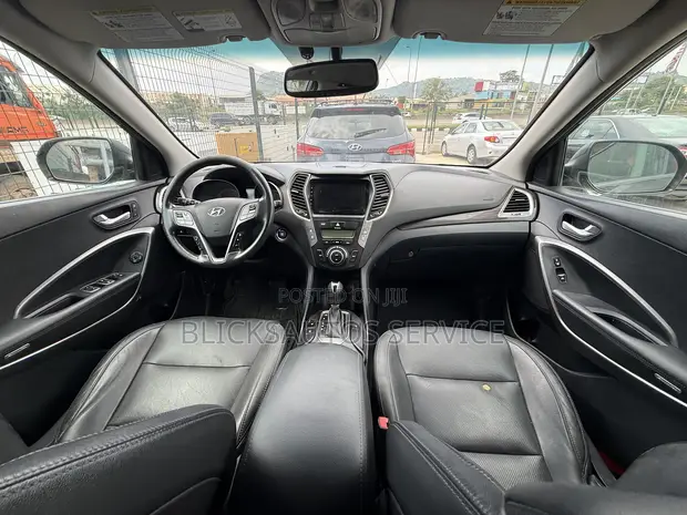 2016 Hyundai Santa Fe Limited AWD - Foreign Used - 1