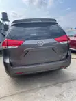 Toyota Sienna 2011 Gray - 5