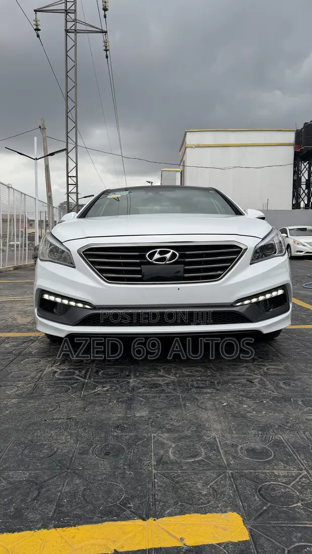 Hyundai Sonata 2015 Limited 2.0T Fari - 1