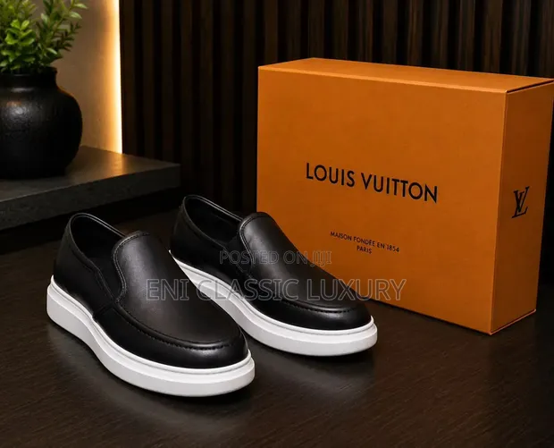 Takalmi na Maza na Louis Vuitton masu Girma - Mafi Kyawun Inganci - 1