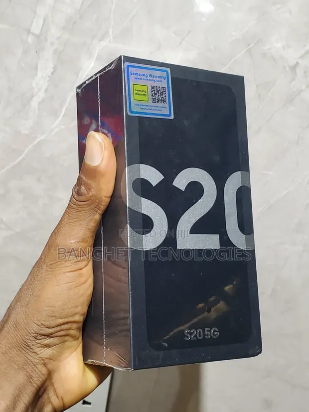 New Samsung Galaxy S20 128GB Black - 1