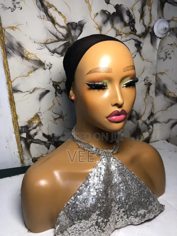 Glam Mannequin with Shoulders for Wig/Glasses Display - 1
