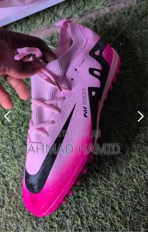 Takalman Wasan Kwallon Kafa na Nike