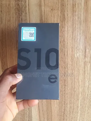 New Samsung Galaxy S10e 128GB Black