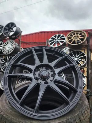 17-inch Matt Black Rims (Na Amfani)