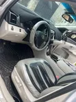 Toyota Venza 2012 Silver - 2