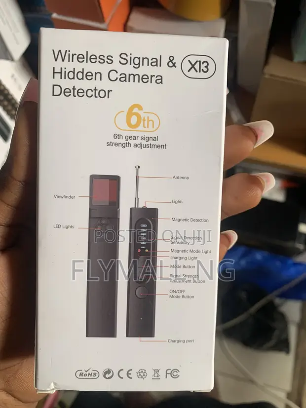 X13 Wireless Signal & Hidden Camera Detector - 1