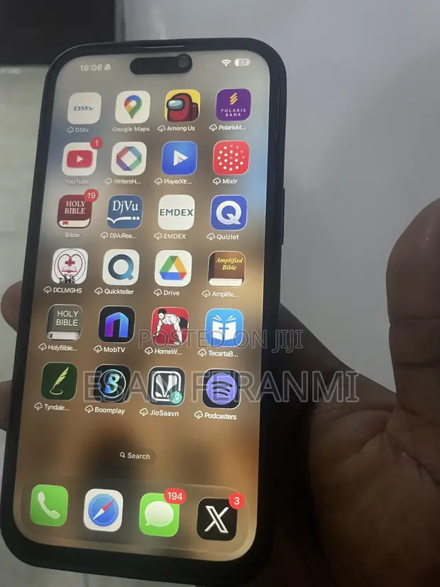 Apple iPhone 15 Pro Max 256GB Grey - 1