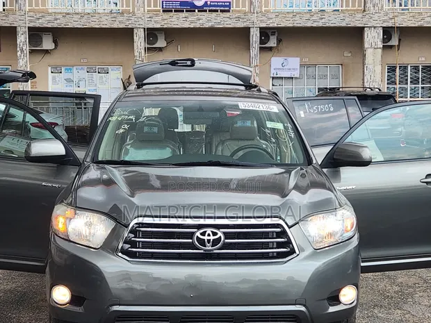 Toyota Highlander Sport SUV ta 2008 - 1