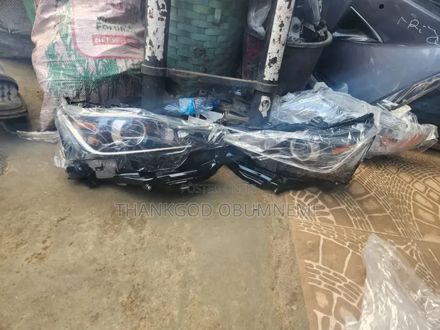 Brand New Lexus IS 250 Headlamp (2015) - 1