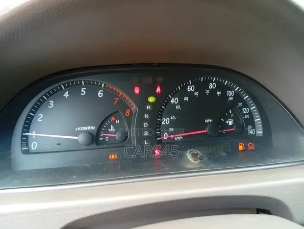2002 Toyota Camry LE 2.4L Silver - 1