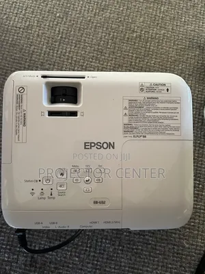 Epson EB-U32 Wireless WUXGA Projector