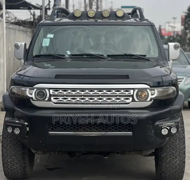 Toyota FJ Cruiser 2007 Black - 1