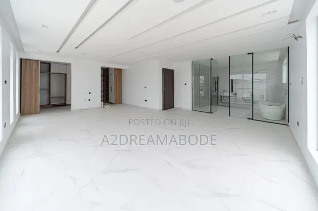 Gidan 5 Bedroom Duplex Don Siyarwa a Lekki, Osapa London - 1