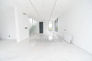 Gidan 5 Bedroom Duplex Don Siyarwa a Lekki, Osapa London