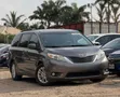 Toyota Sienna 2012 Gray - 2