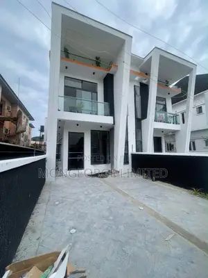 4 Bedroom Semi-Detached Duplex a Ikota Lekki