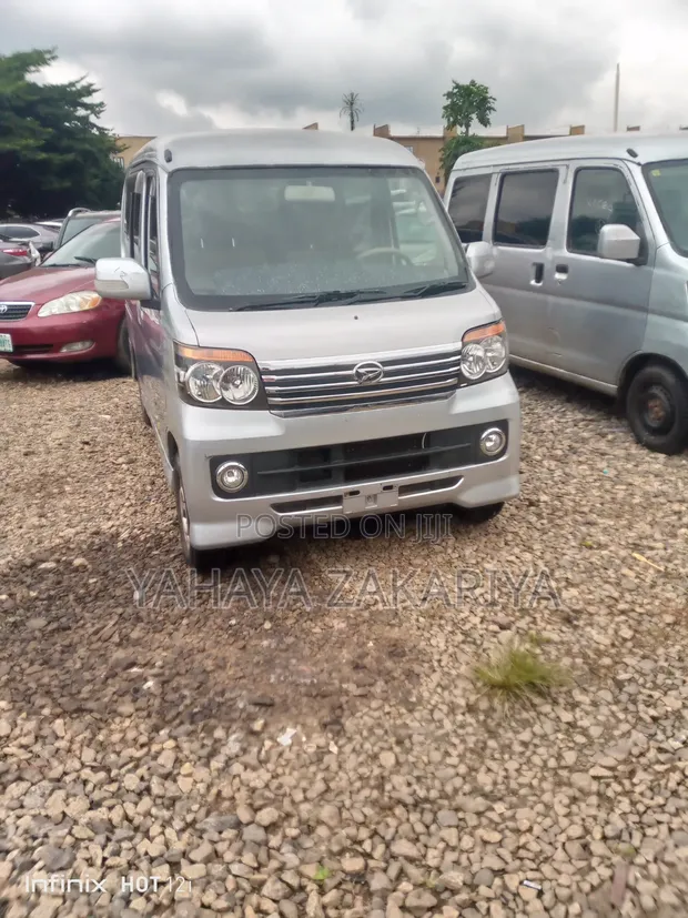 2006 Daihatsu Hijet Silver - 1