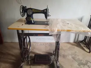 Brand New Clap Sewing Machine