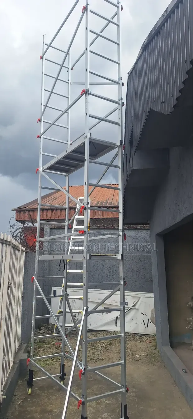 5m Aluminium Mobile Scaffold Tower - 1