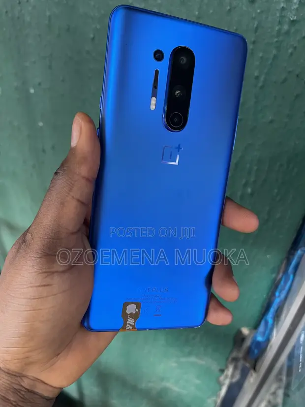 OnePlus 8 Pro 256GB Blue - 1