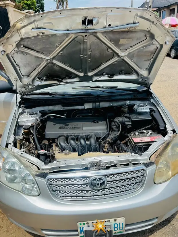 Toyota Corolla LE 2004 Gray - 1