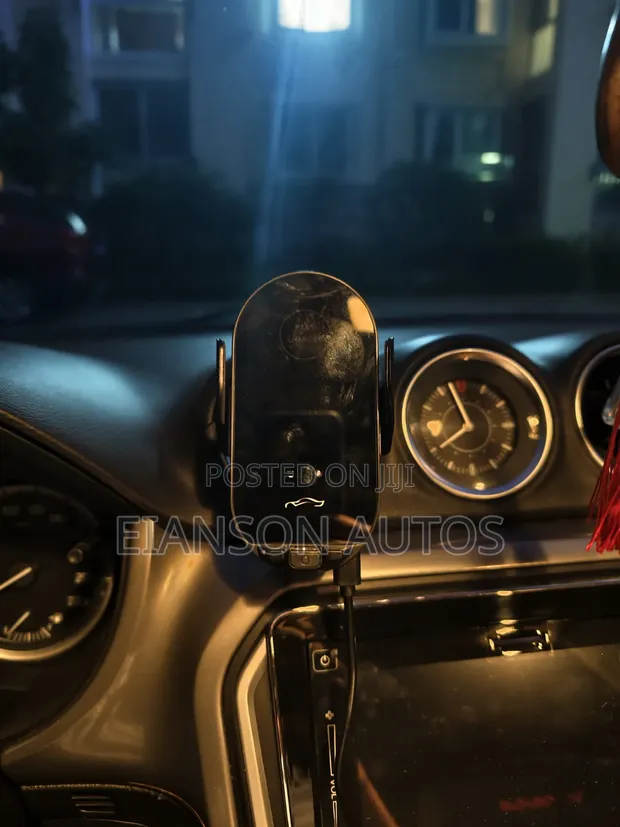 Car Wireless Fast Charger - 1