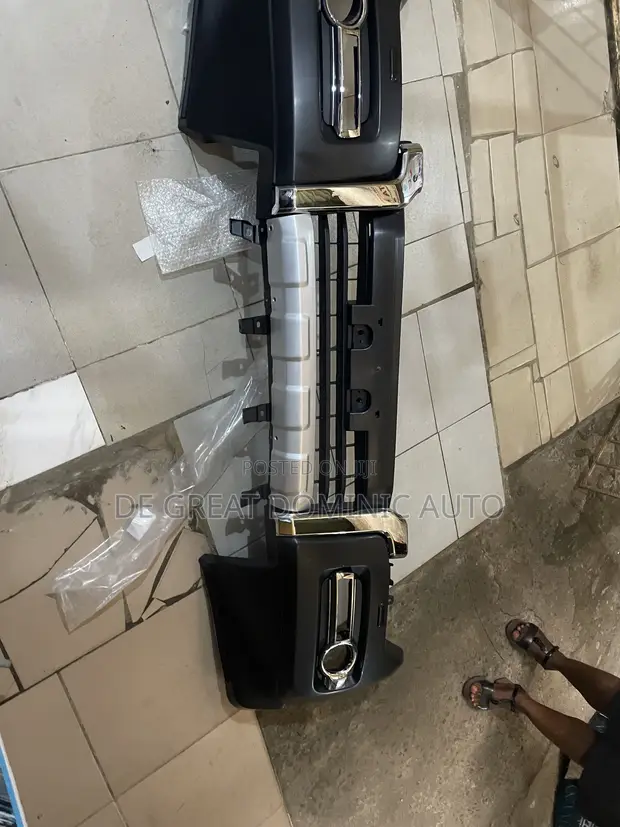 Complete Front Bumper for Mitsubishi Pajero - 1