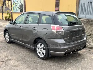 2005 Toyota Matrix XR