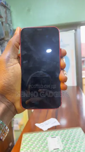 Apple iPhone 12 256GB Red